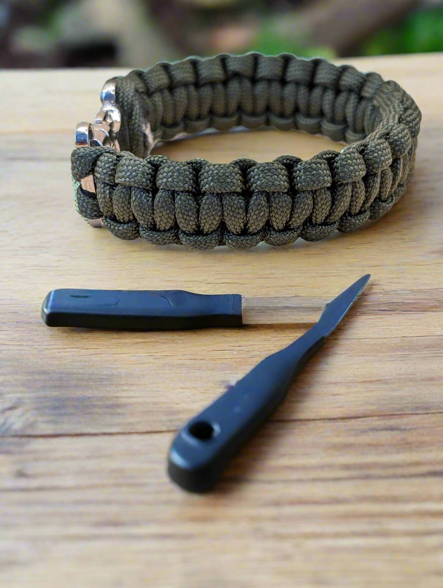 Stylish Paracord Bracelets - Durable & Fashionable | Accsensory